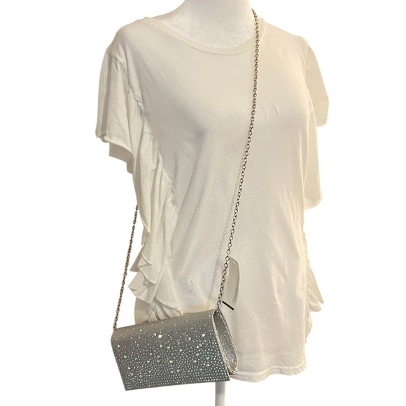 Jessica McClintock Elegant Silver Clutch Bag NWT - Picture 3 of 4